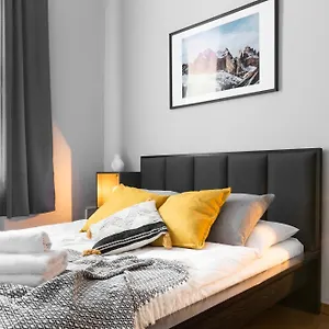 Friendhouse Avenue Krakov